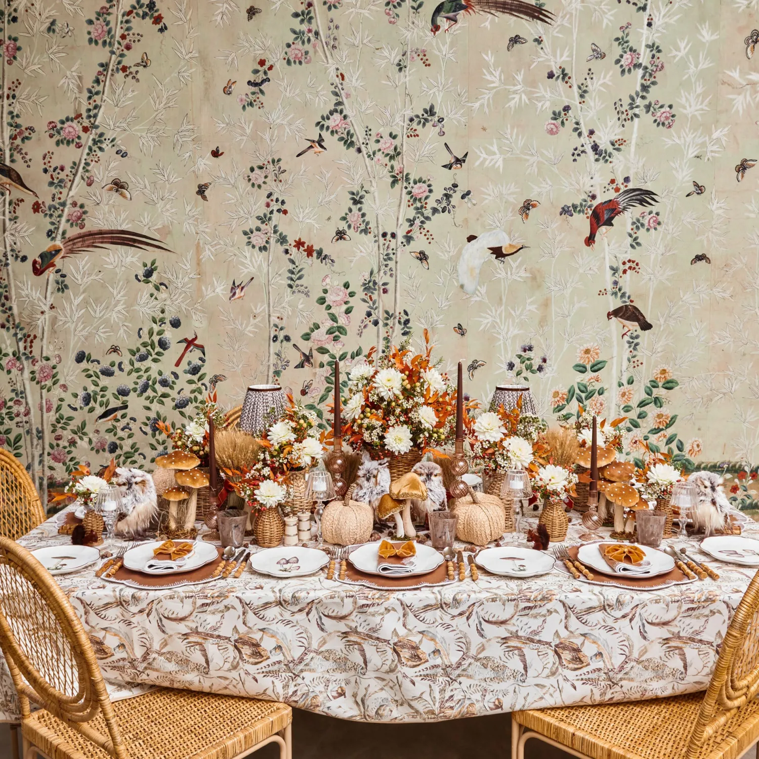 Mrs. Alice Alathea Caramel Linen Napkins (Set of 4)< Napkins | Mrs. Alice Monogram