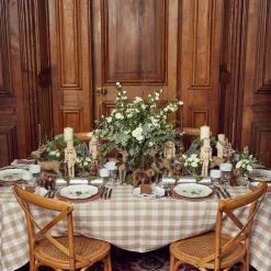 Mrs. Alice Alathea Caramel Linen Napkins (Set of 4)< Napkins | Mrs. Alice Monogram