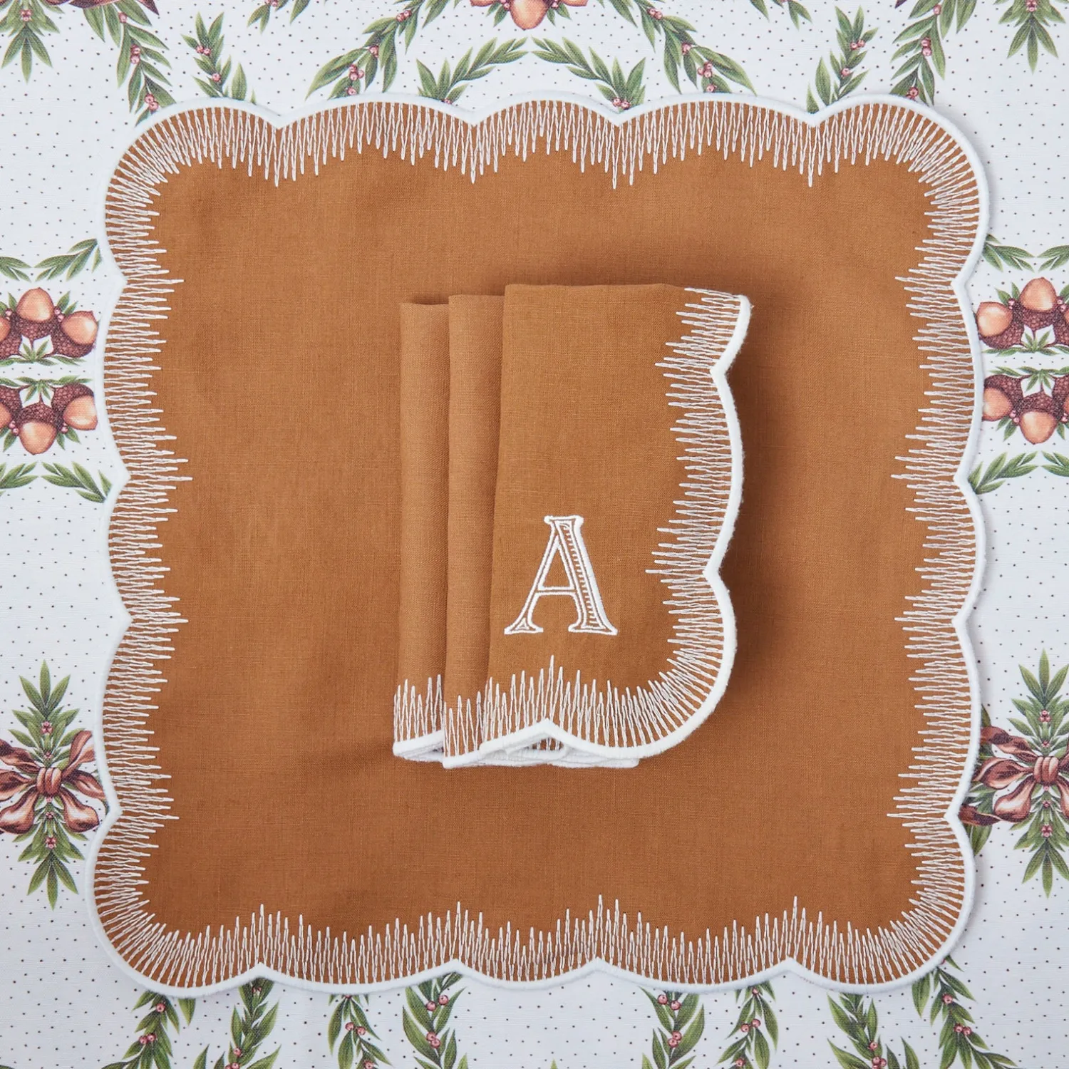 Mrs. Alice Alathea Caramel Linen Napkins (Set of 4)< Napkins | Mrs. Alice Monogram