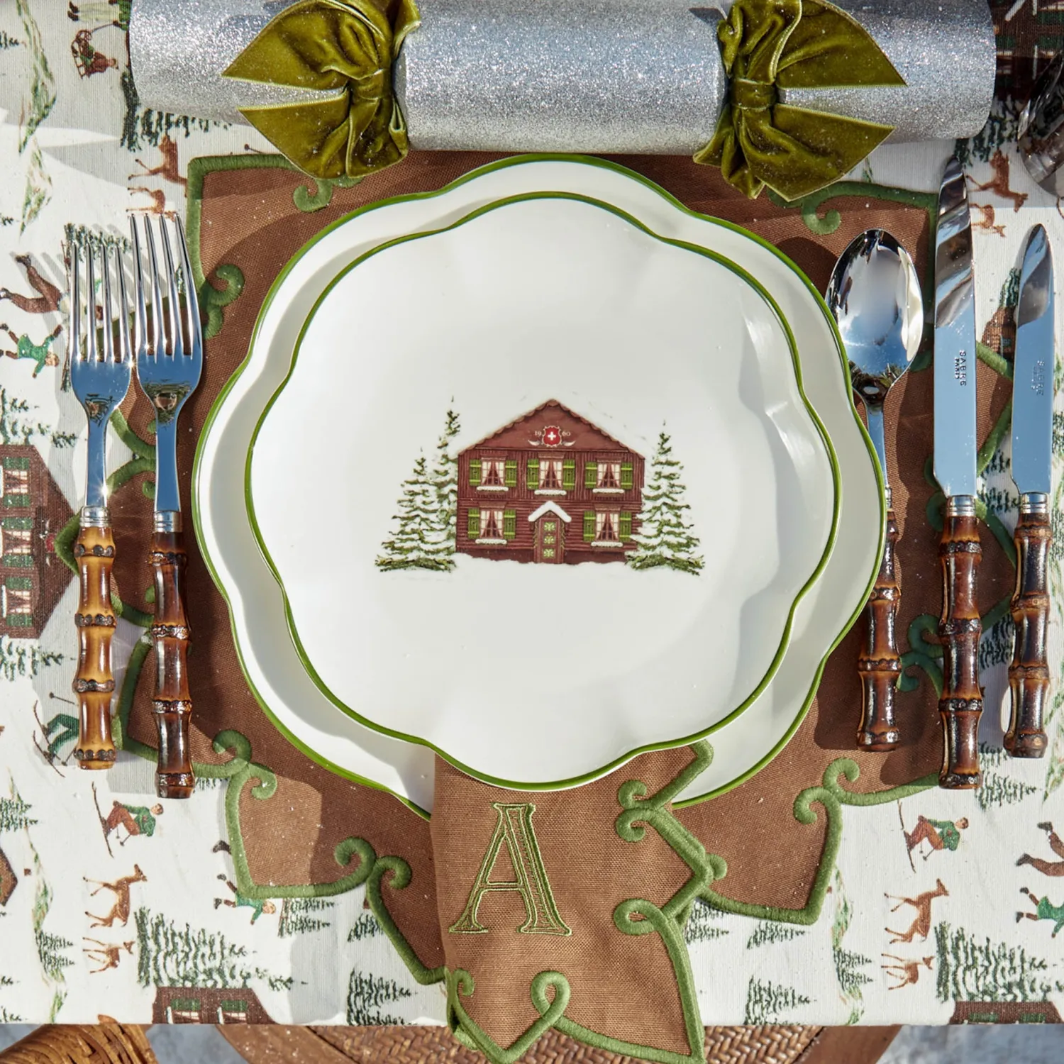 Mrs. Alice Alpine Chalet Dinner & Starter Plates (Set of 8)< Crockery Sets