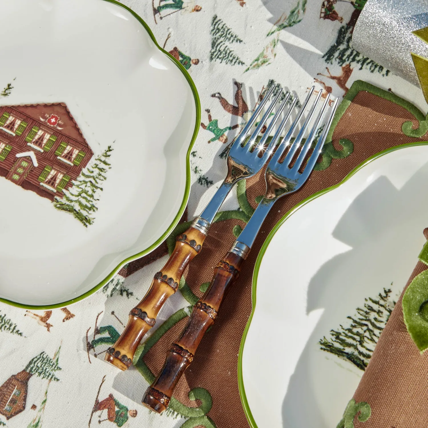 Mrs. Alice Alpine Chalet Starter Plate< Starter Plates