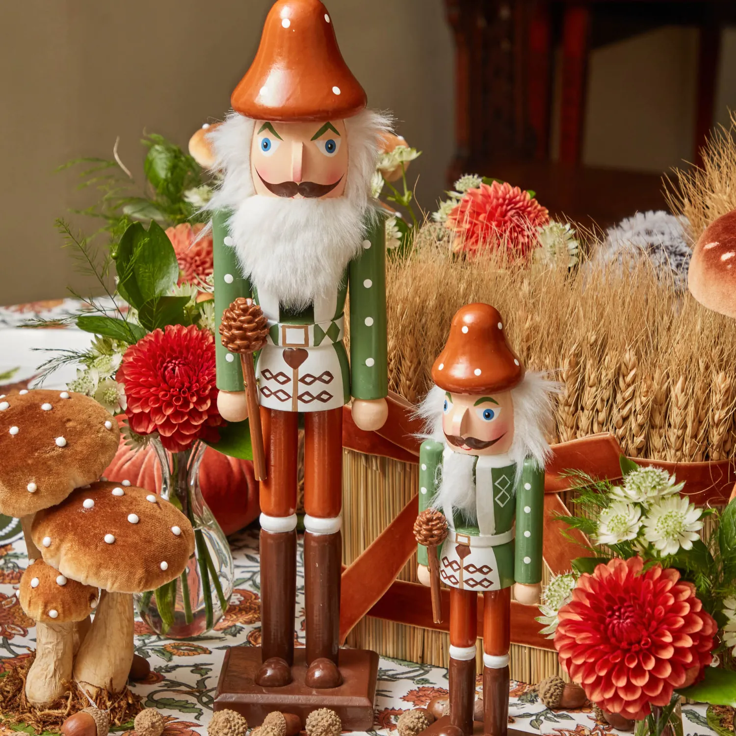 Mrs. Alice Autumnal Gnome Nutcracker (Pair) - 38cm< Autumn Decorations