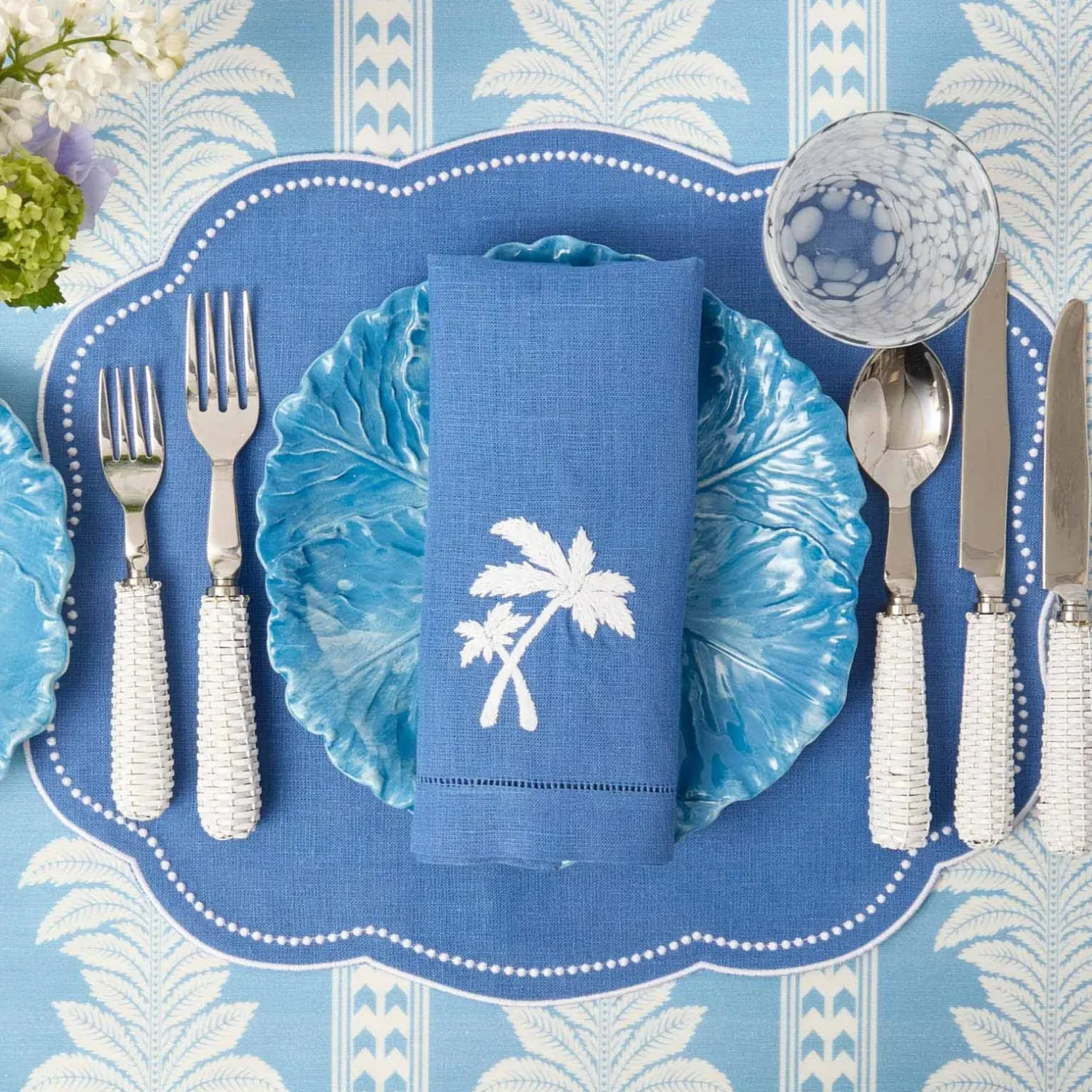 Mrs. Alice Blue Linen Eloise Placemats & Palm Tree Napkins (Set of 4)< Summer Table Linen