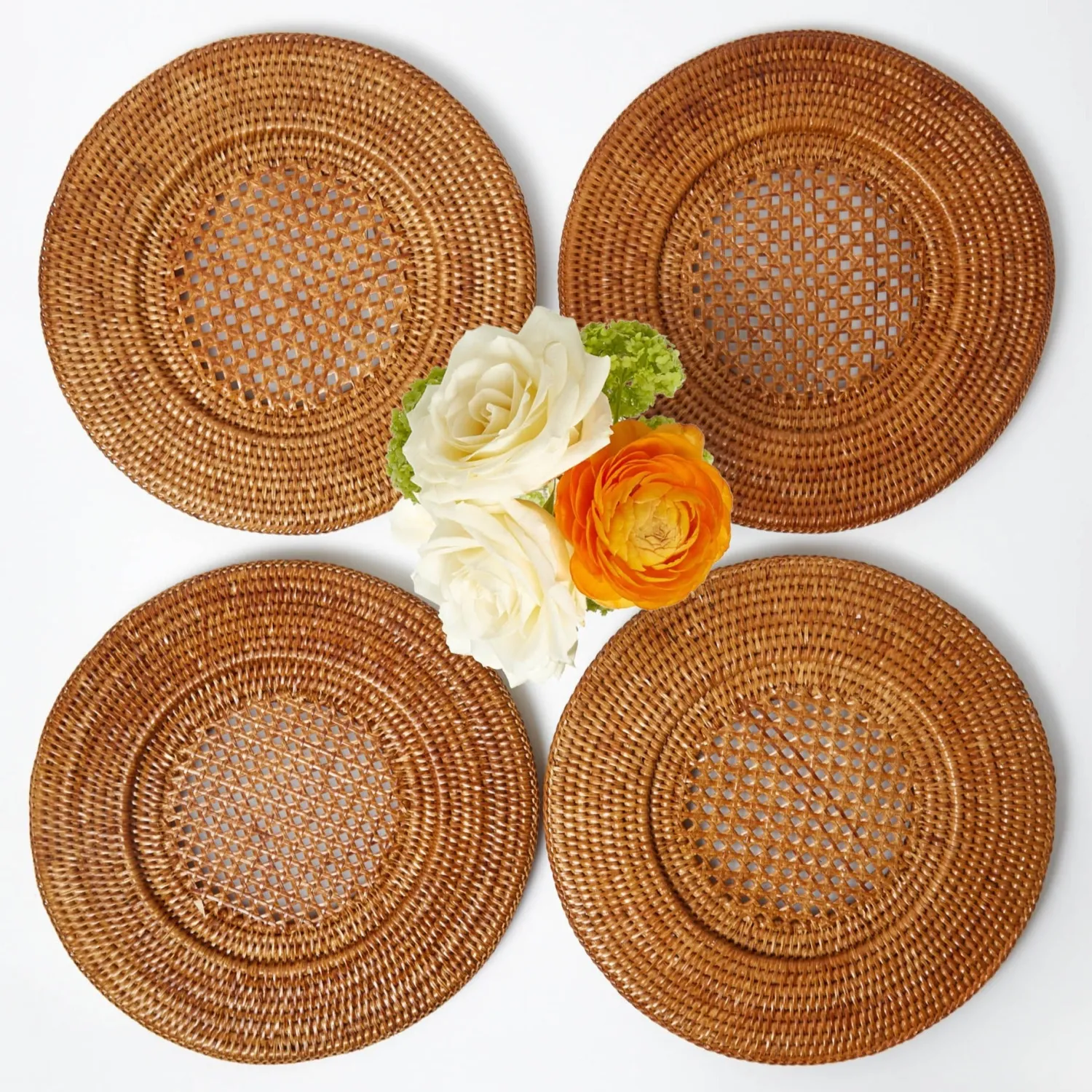 Mrs. Alice Brown Rattan Charger Plates (Set of 4)< Summer Table Linen | Placemats