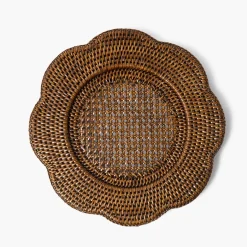 Mrs. Alice Brown Scalloped Rattan Charger Plates (Set of 4)< Summer Table Linen | Placemats