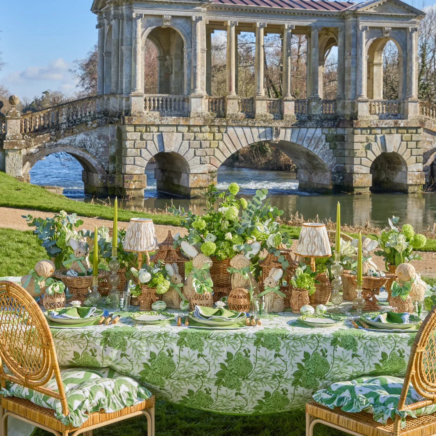 Mrs. Alice Camille Olive Candle Holder (Pair)< Summer Glassware | Summer Candleware