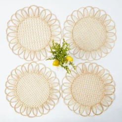Mrs. Alice Cara Woven Placemats (Set of 4)< Placemats
