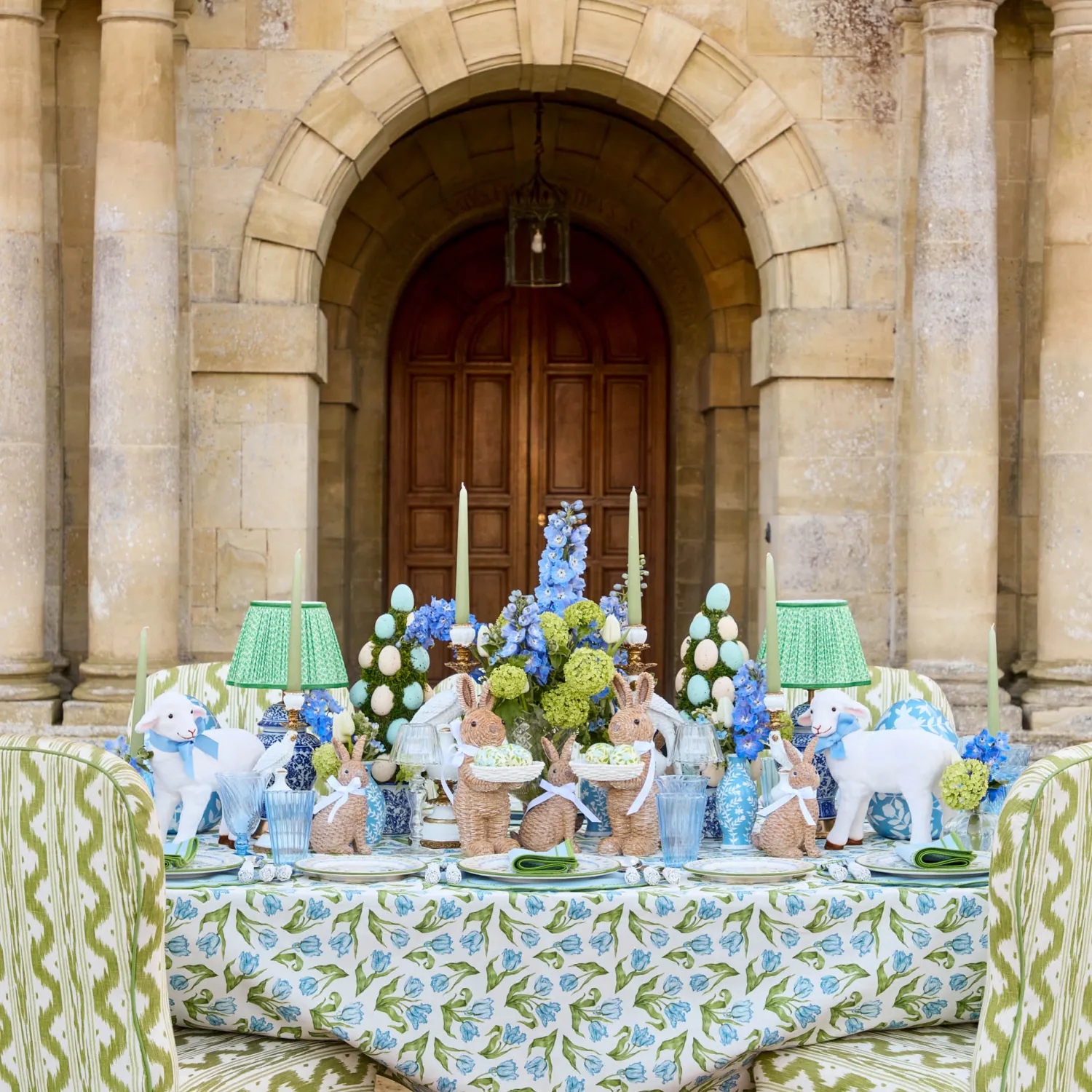 Mrs. Alice Chinoiserie Rechargeable Lamp< Rechargeable Table Lamps | Lamp Stands