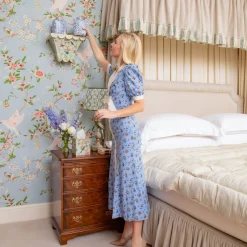 Mrs. Alice Chinoiserie Tole Tissue Box< For Her | For The Homemaker