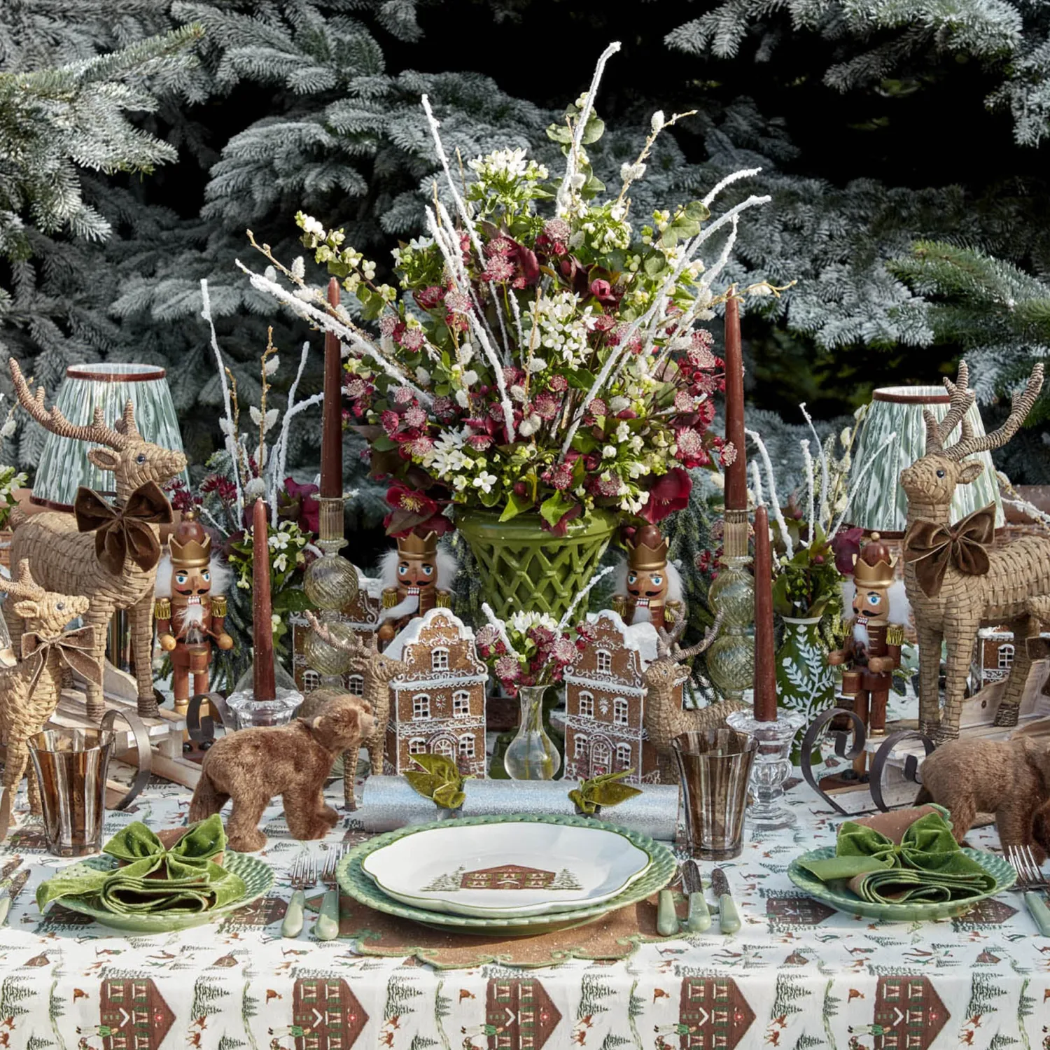 Mrs. Alice Chocolate Brown & Gold Nutcracker (Pair)< Christmas Decorations