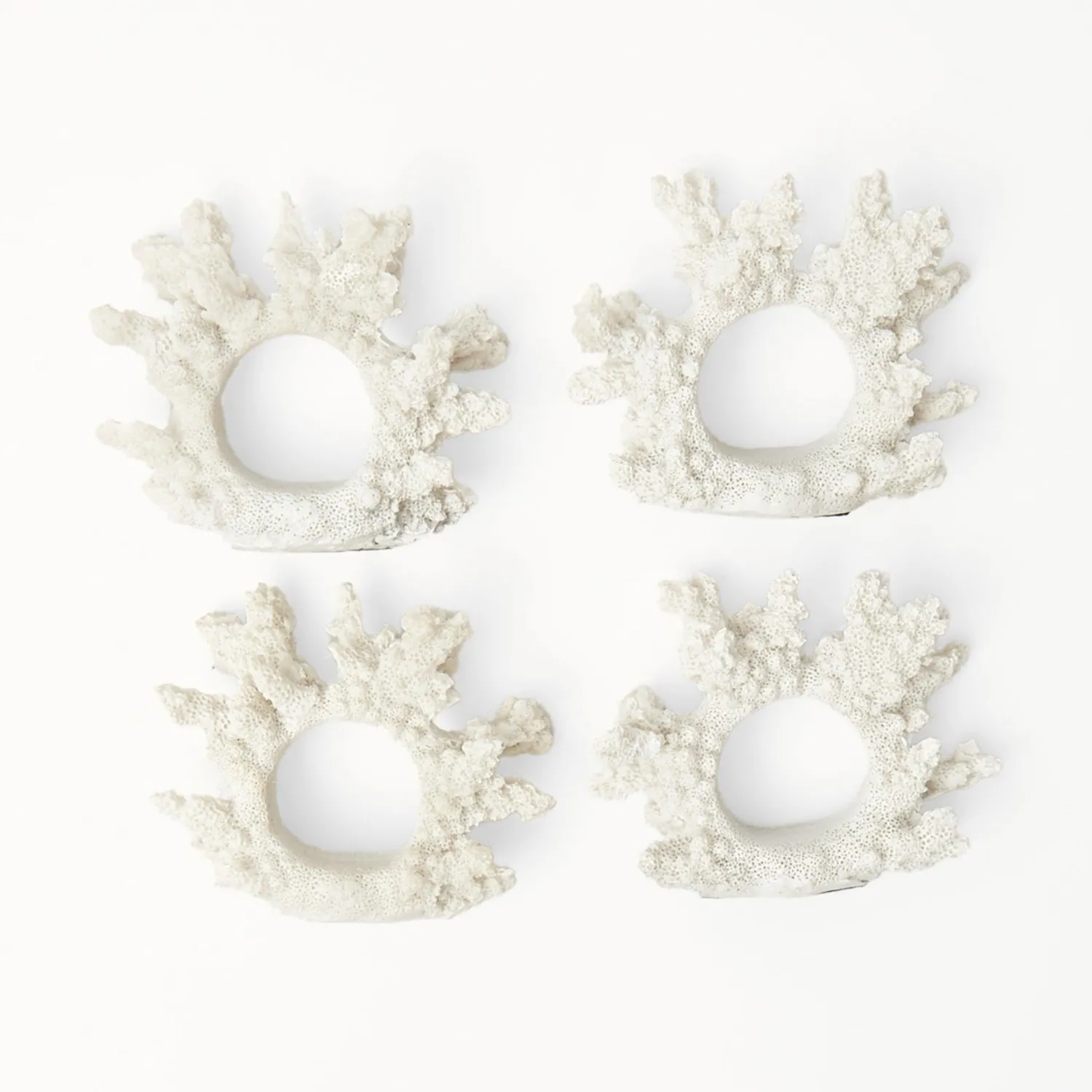 Mrs. Alice Coral Napkin Ring (Set of 4)< Napkin Rings & Bows