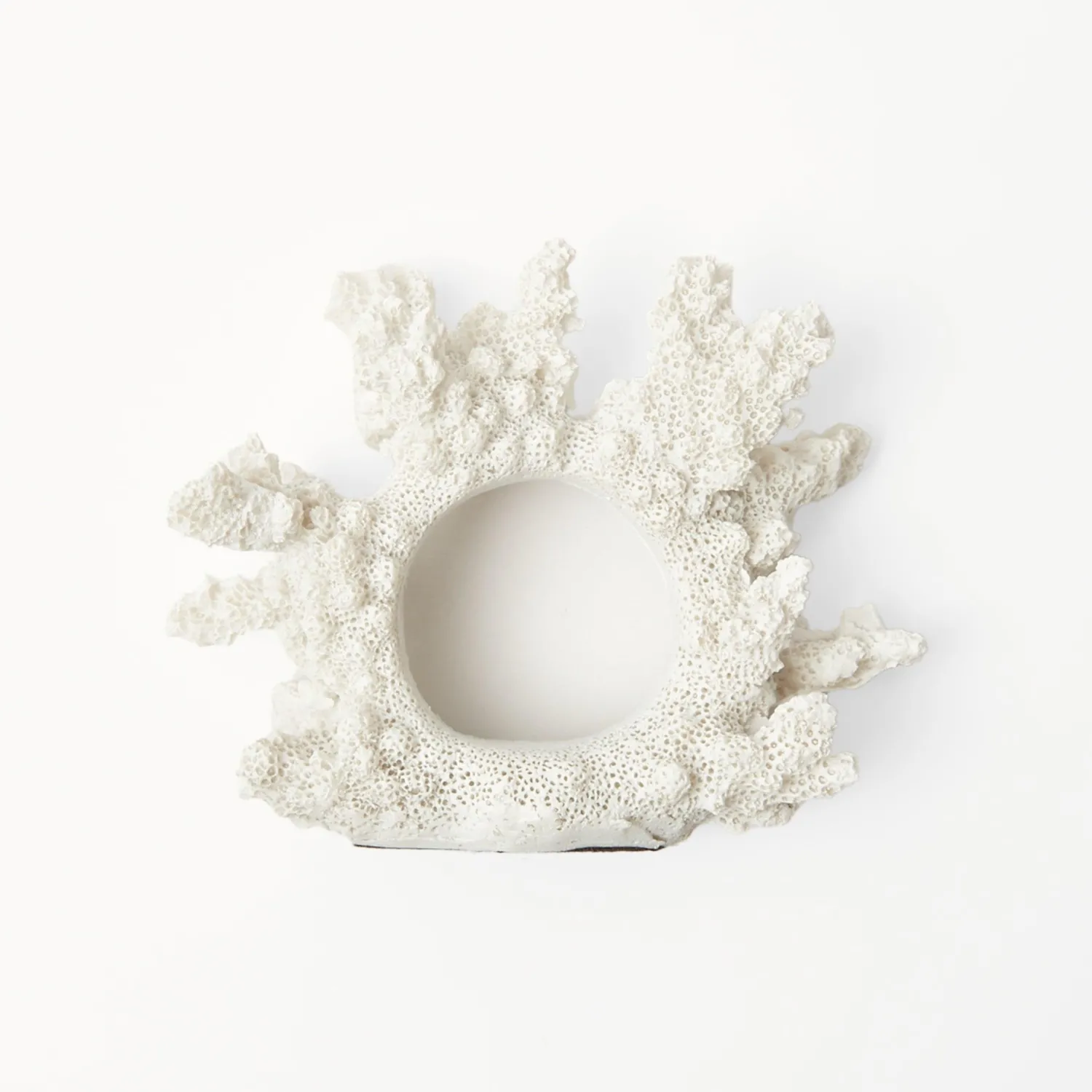 Mrs. Alice Coral Napkin Ring (Set of 4)< Napkin Rings & Bows