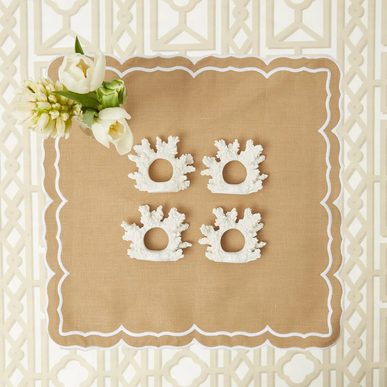 Mrs. Alice Coral Napkin Ring (Set of 4)< Napkin Rings & Bows