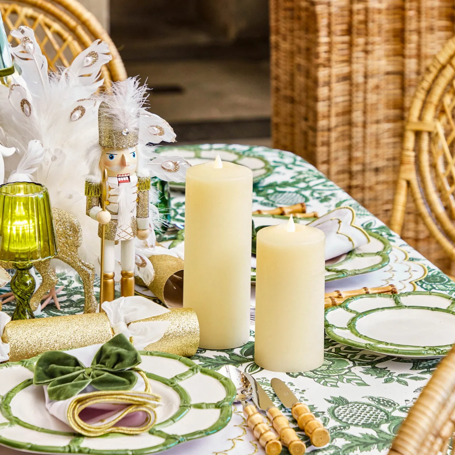 Mrs. Alice Cream LED Pillar Candle Set (Set of 4)< Candles | Candlescapes