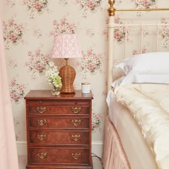 Mrs. Alice Cream Silk Eiderdown< Bedding | For The Homemaker