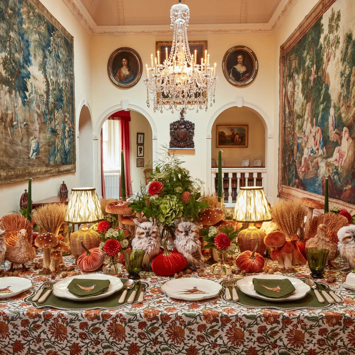 Mrs. Alice Decorative Raffia Turkey< Autumn Decorations