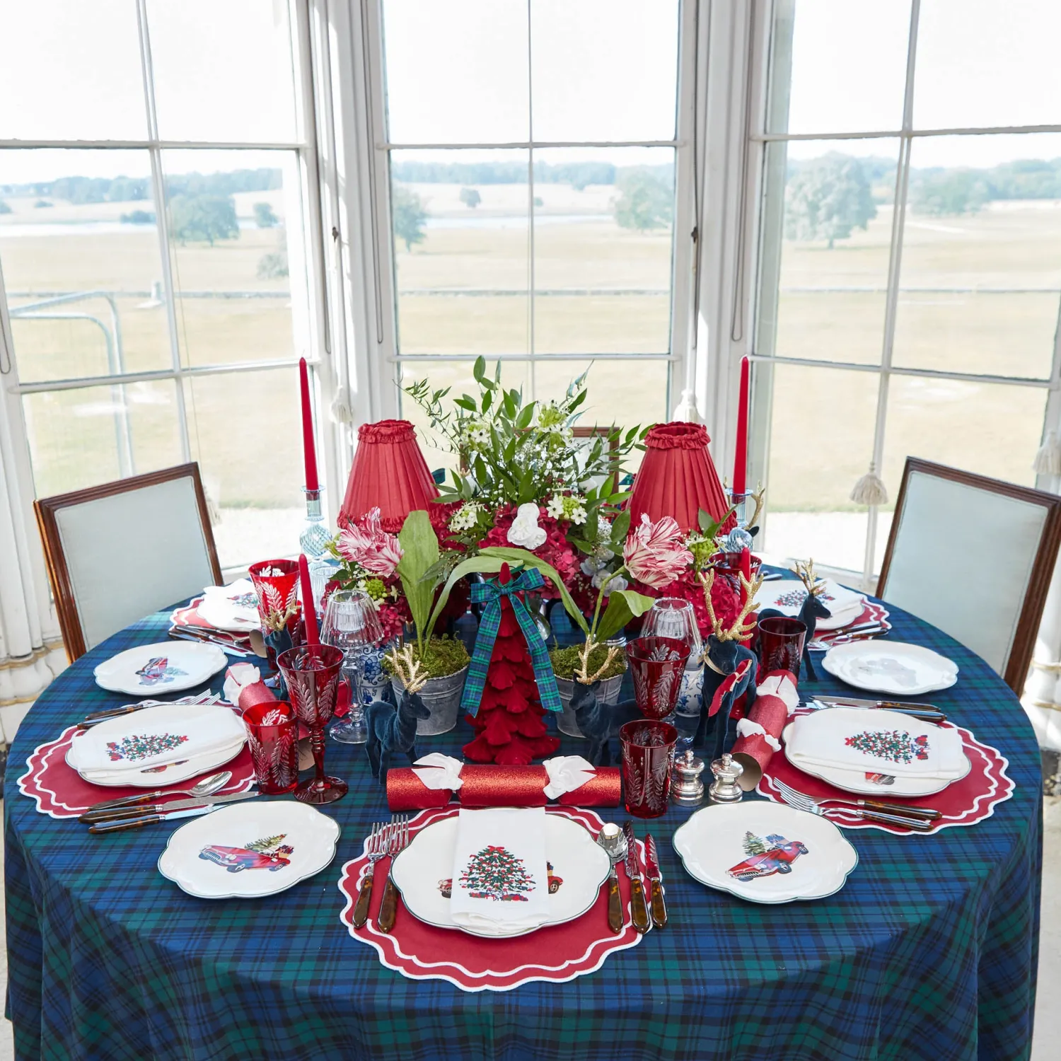 Mrs. Alice Driving Home for Christmas Dinner Plate< Dinner Plates