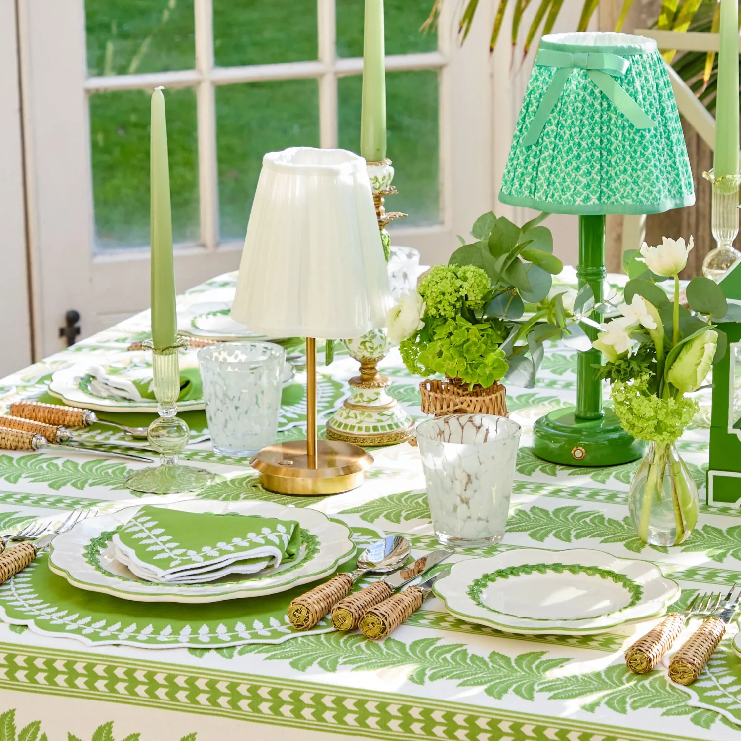 Mrs. Alice Eden Green Candle Holders (Pair)< Summer Glassware | Summer Candleware