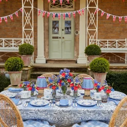 Mrs. Alice Elizabeth Blue Garland Dinner Plates (Set of 4)< Dinner Plates | Crockery Sets
