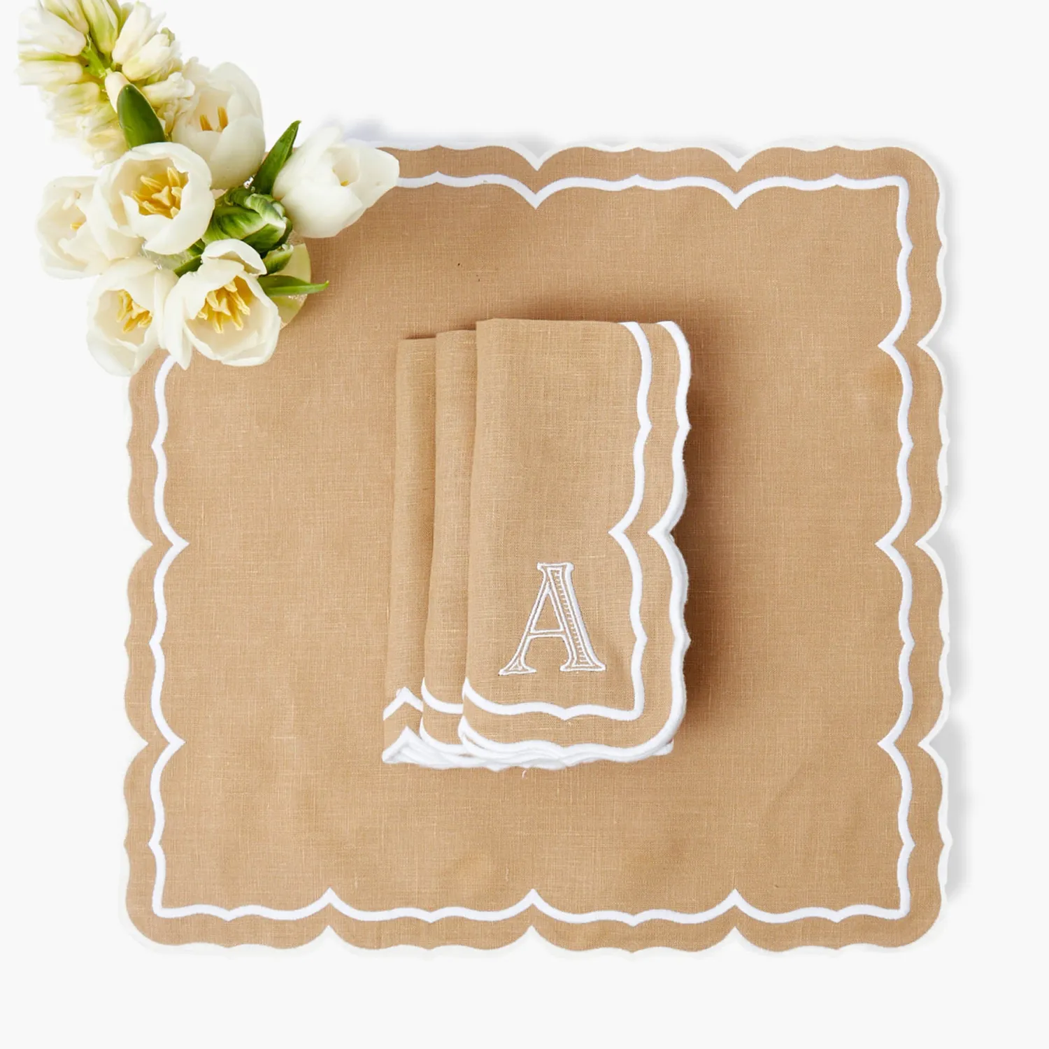 Mrs. Alice Fleur Sand Napkins (Set of 4)< Summer Table Linen | Napkins