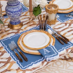 Mrs. Alice Geometric Bamboo Dinner Plate (Set of 4)< Dinner Plates | Crockery Sets