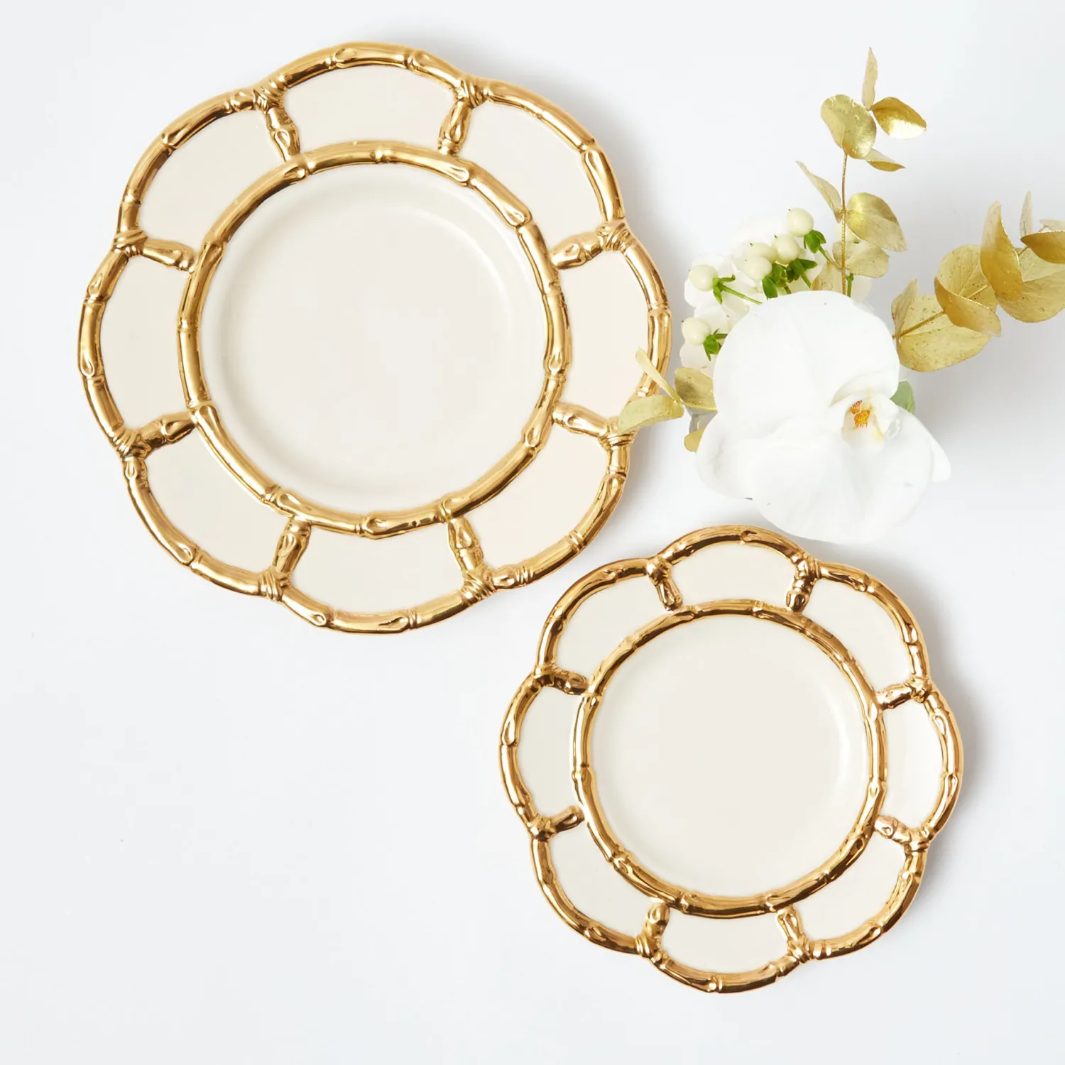 Mrs. Alice Gold Petal Bamboo Starter Plates (Set of 4)< Starter Plates | Crockery Sets