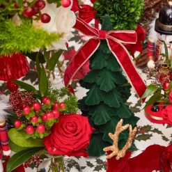 Mrs. Alice Gold Trimmed Red Velvet Bows (Set of 4) - 20cm< Napkin Rings & Bows