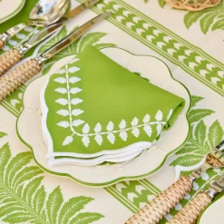 Mrs. Alice Green Laurel Napkins (Set of 4)< Napkins