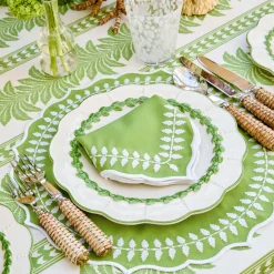 Mrs. Alice Green Laurel Placemats (Set of 4)< Placemats