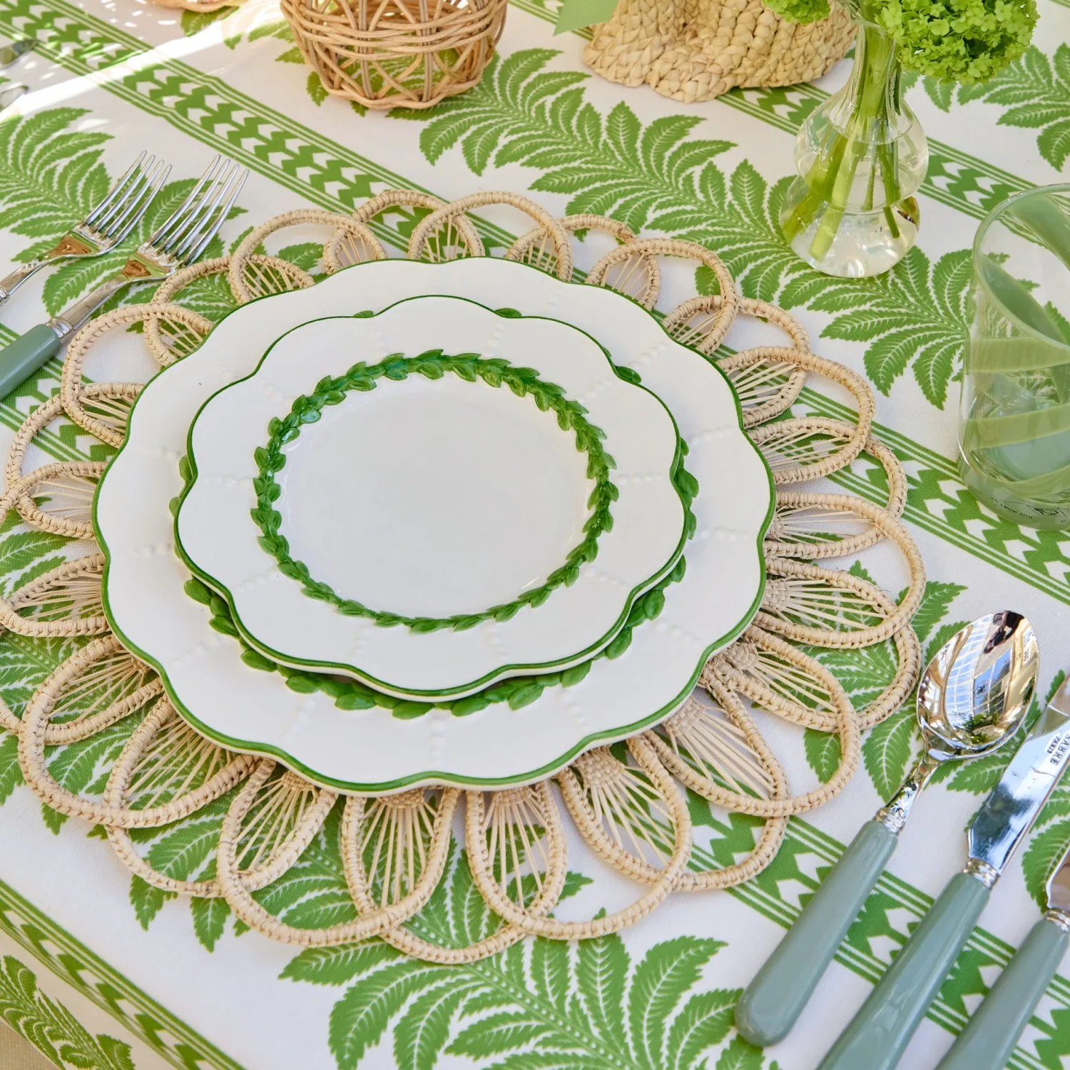 Mrs. Alice Green Laurel Starter Plate< Starter Plates