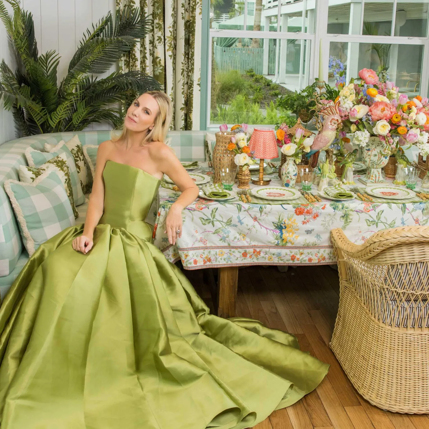 Mrs. Alice Green Tulip Water Glasses (Set of 4)< Summer Glassware | Glasses