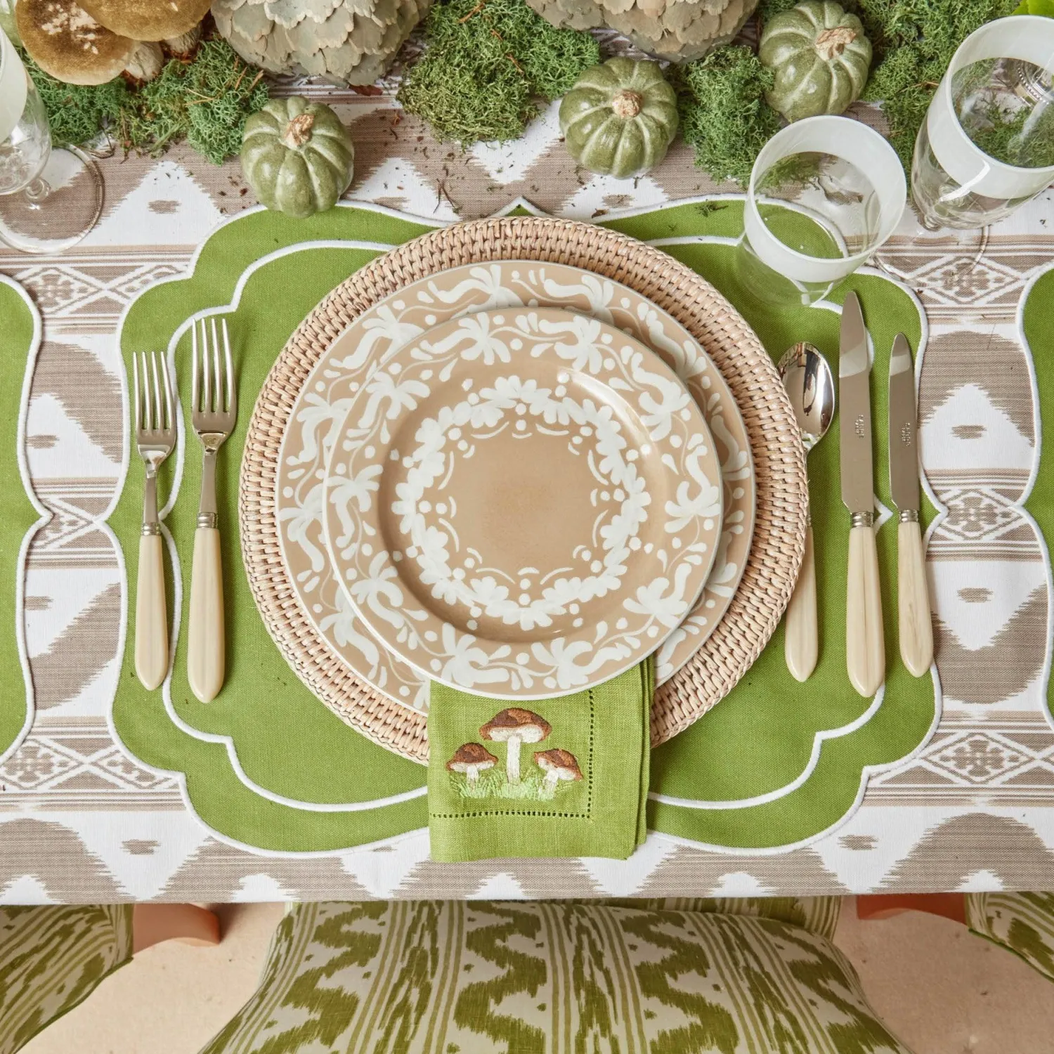 Mrs. Alice Grey Horn Cutlery Set (5 Piece)< Cutlery Sets