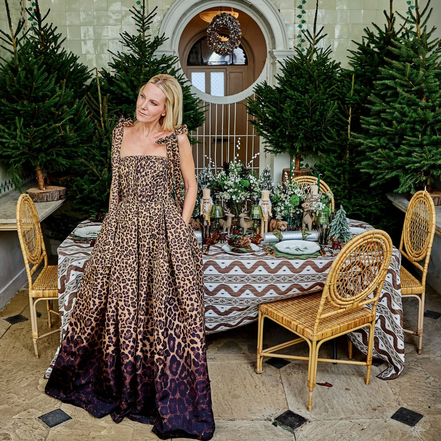 Mrs. Alice Heidi & Hans Skier Starter Plates (Set of 4)< Starter Plates | Crockery Sets