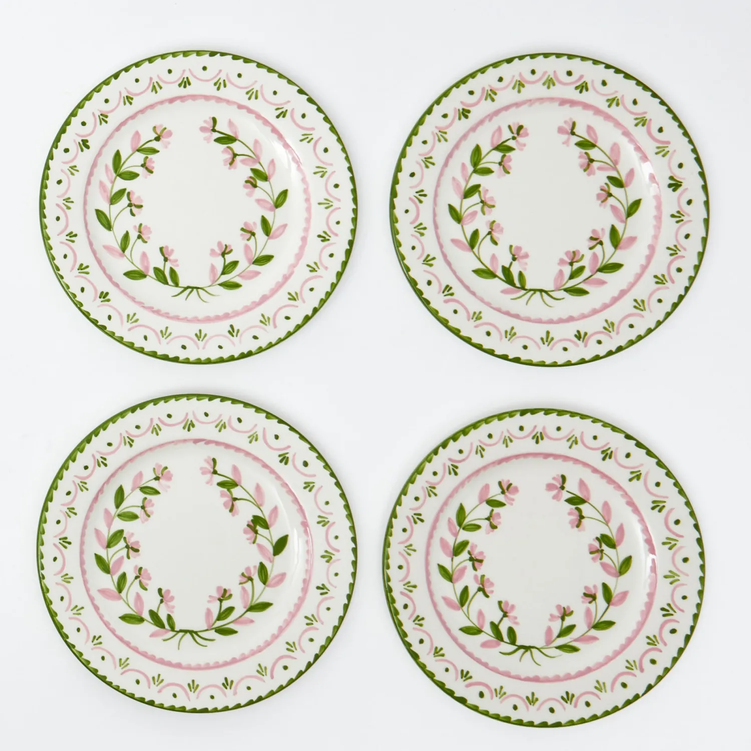 Mrs. Alice Josephine Garland Dinner Plates (Set of 4)< Dinner Plates | Crockery Sets