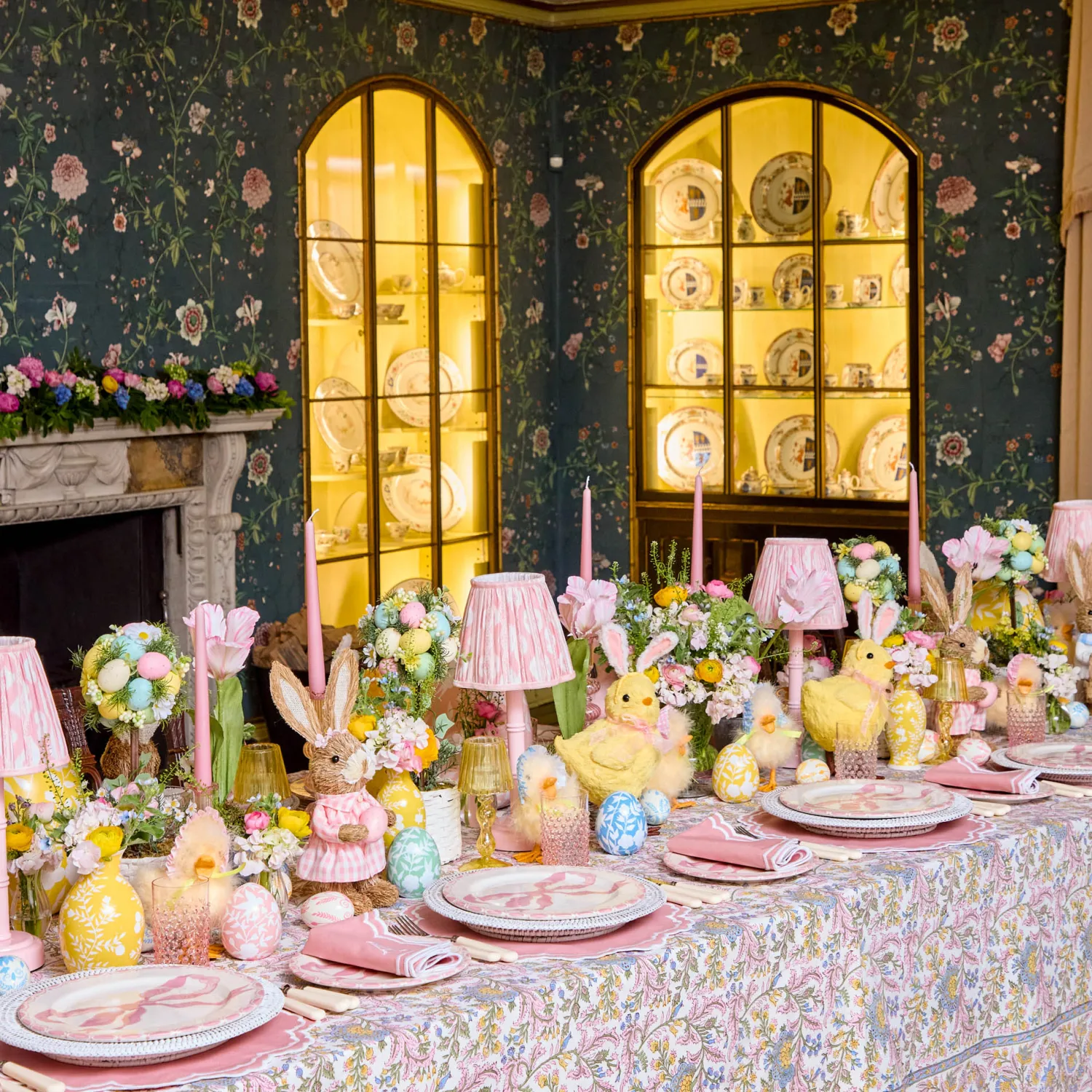 Mrs. Alice Joy of Easter Decoration Set< Spring Decorations