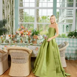 Mrs. Alice Julia Green Marbled Dinner Plates (Set of 4)< Summer Crockery | Dinner Plates