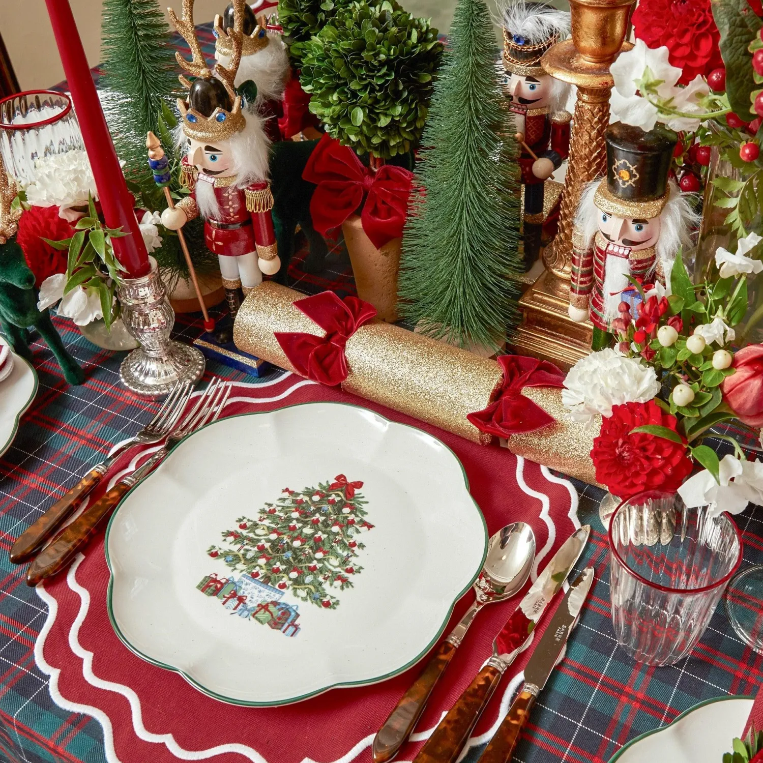 Mrs. Alice Katherine Berry Red Placemats (Set of 4)< Placemats