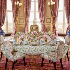 Mrs. Alice Large Delilah Vase< Vases | Vases & Planters