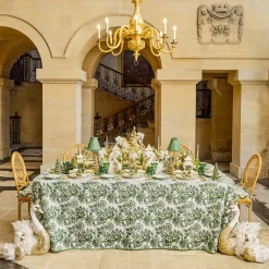 Mrs. Alice Large Giselle Glitter Swan< Christmas Decorations