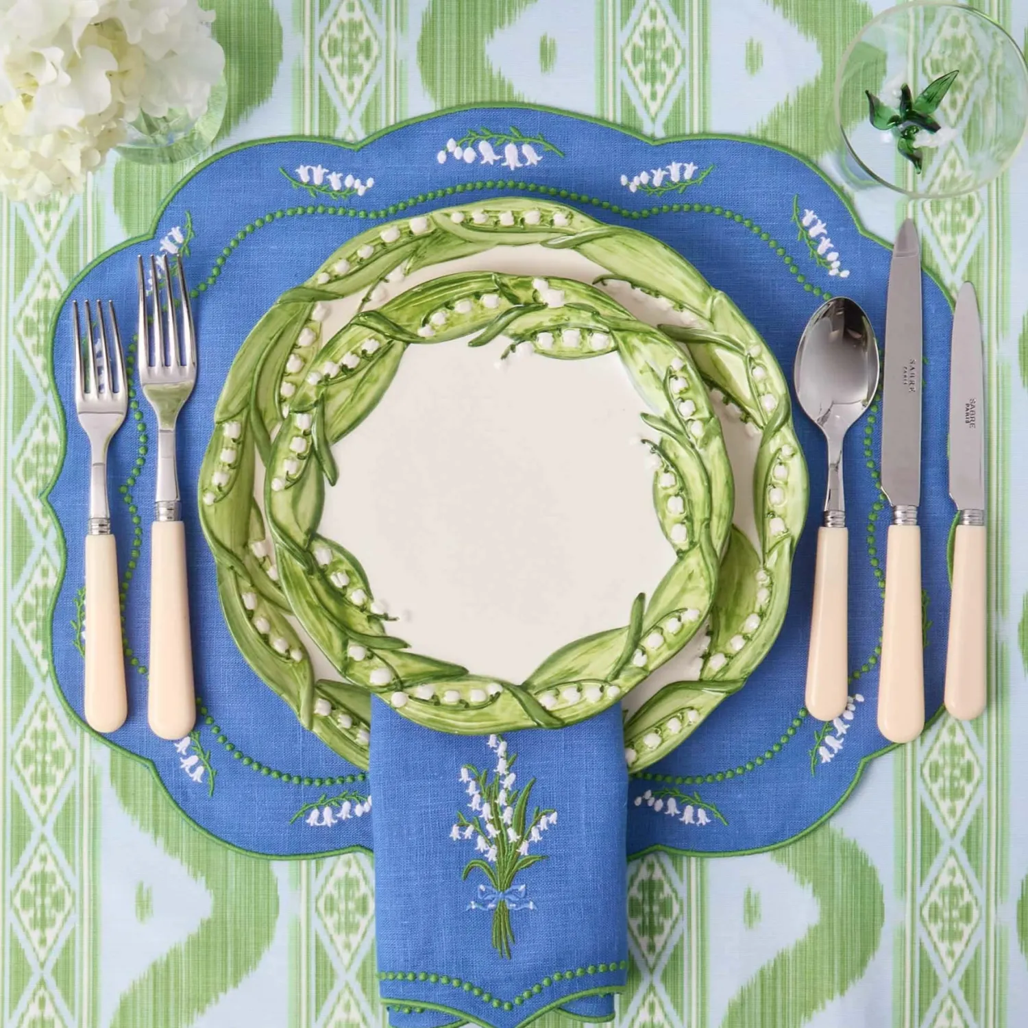 Mrs. Alice Lily of the Valley Dinner Plate< Summer Crockery | Dinner Plates