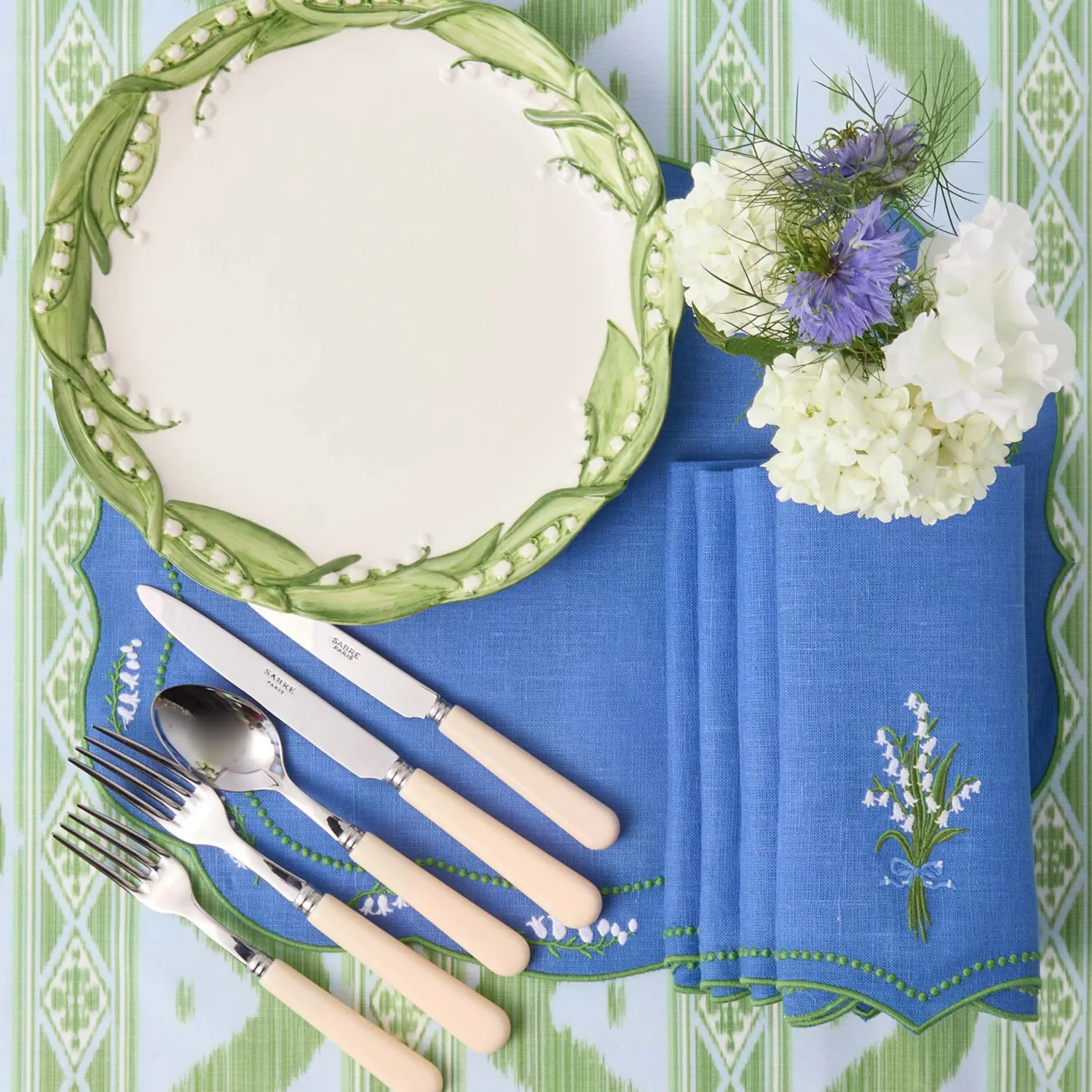 Mrs. Alice Lily of the Valley Dinner Plate< Summer Crockery | Dinner Plates