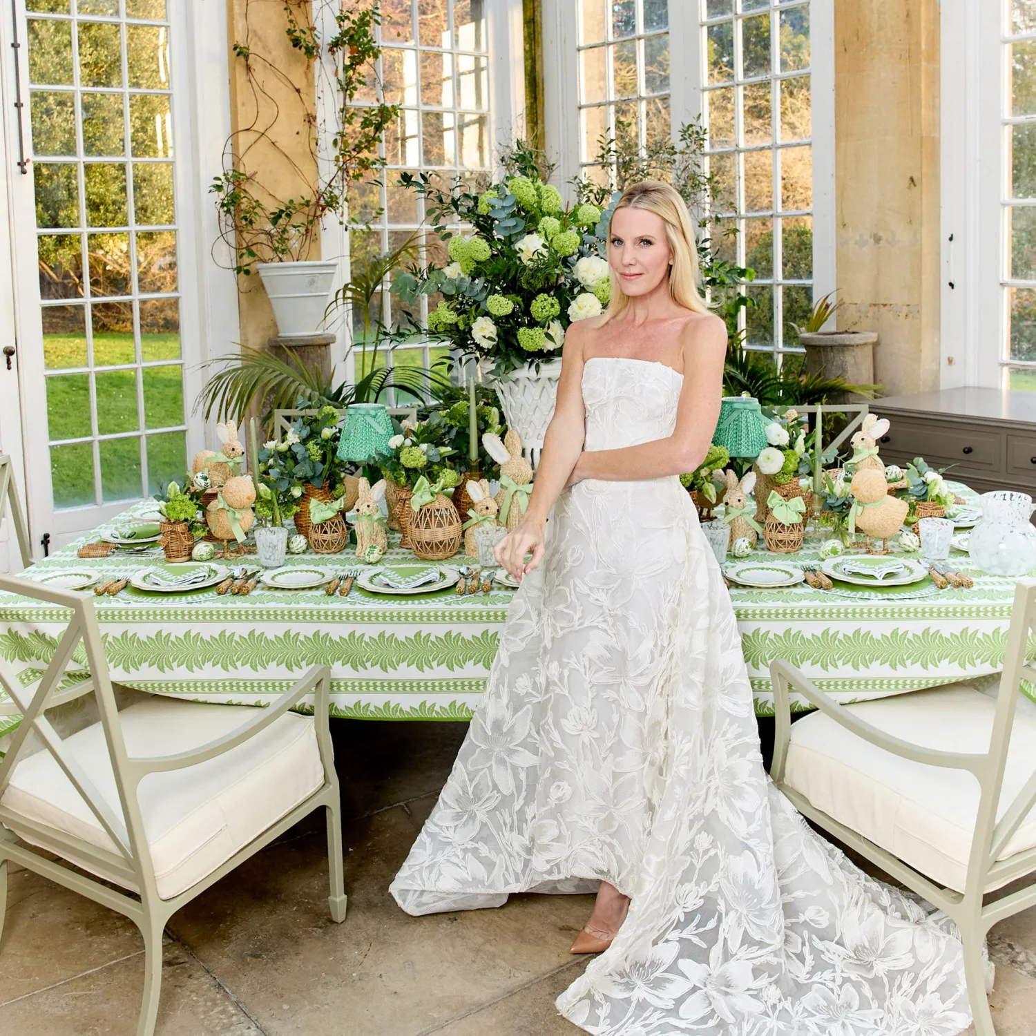 Mrs. Alice Lily of the Valley Dinner Plate< Summer Crockery | Dinner Plates