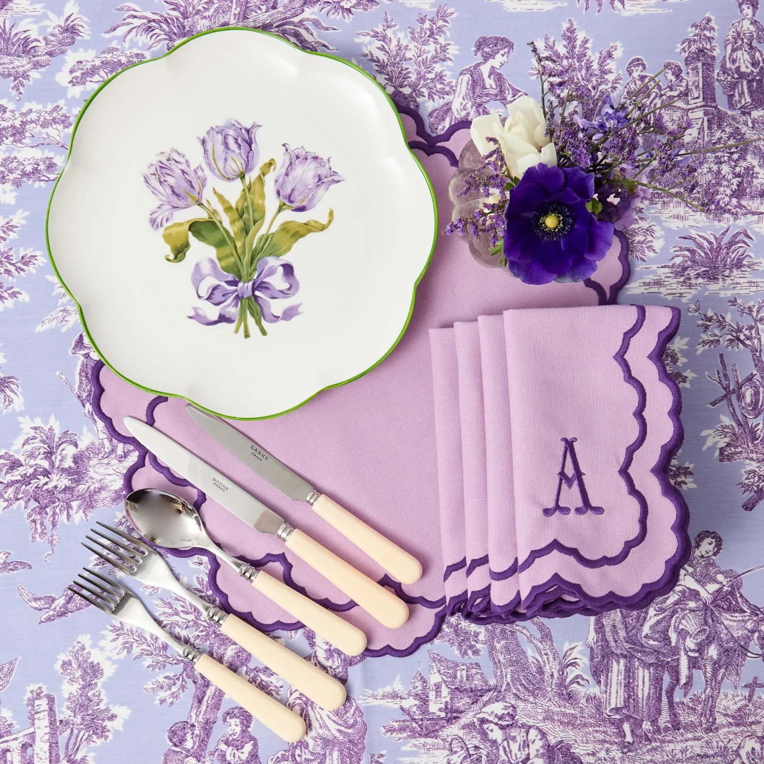 Mrs. Alice Lily Purple Placemats & Napkins (Set of 4)< Table Linen Sets | Mrs. Alice Monogram