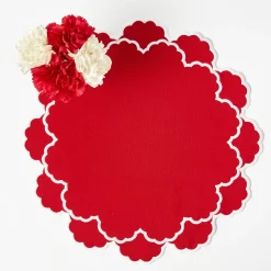 Mrs. Alice Lily Red & White Placemats (Set of 4)< Placemats