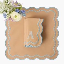 Mrs. Alice Lily Sand & Blue Placemats & Napkins (Set of 4)< Summer Table Linen | Table Linen Sets
