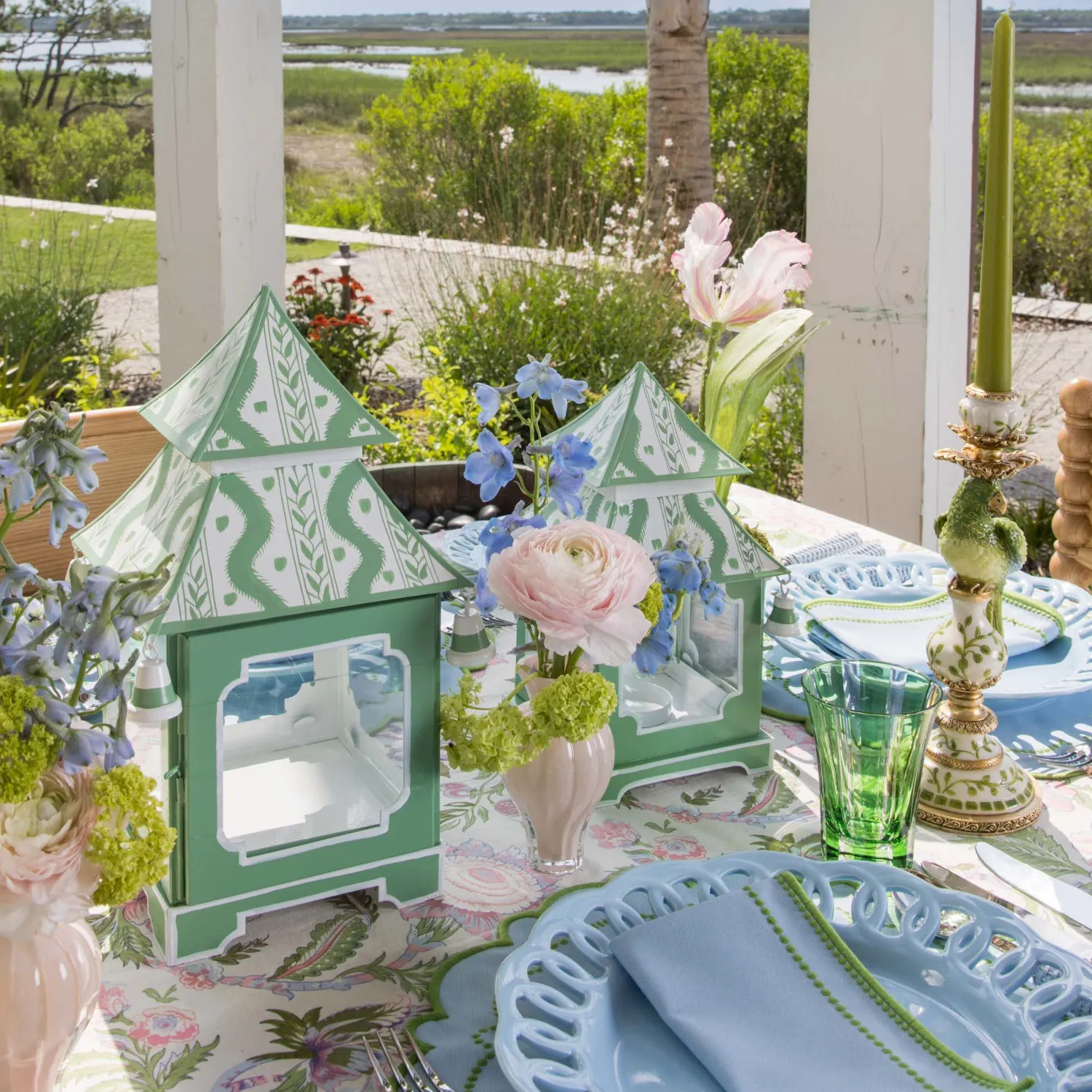 Mrs. Alice Mariana Blue & Green Placemats & Napkins (Set of 4)< Summer Table Linen | Table Linen Sets