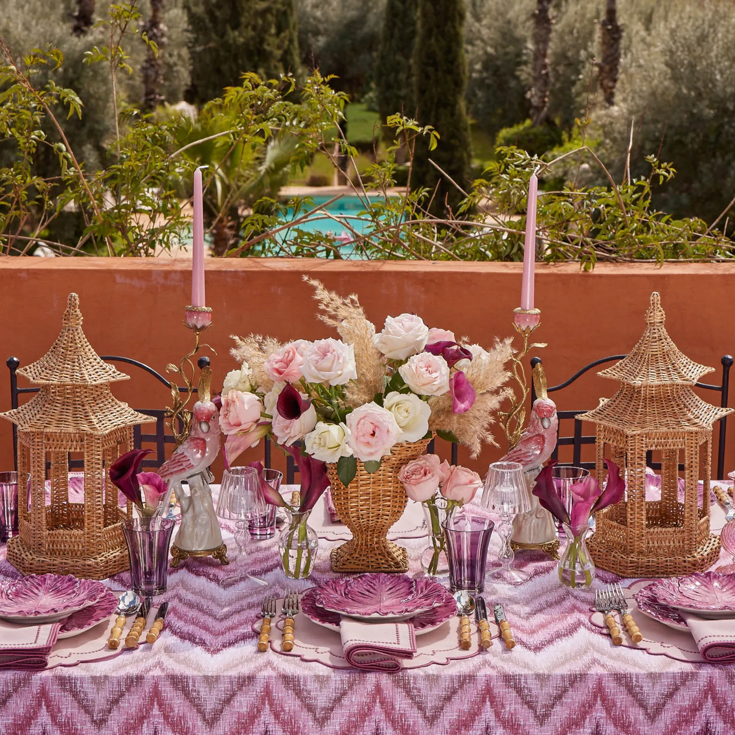 Mrs. Alice Mariana Pink Napkins (Set of 4)< Summer Table Linen | Napkins