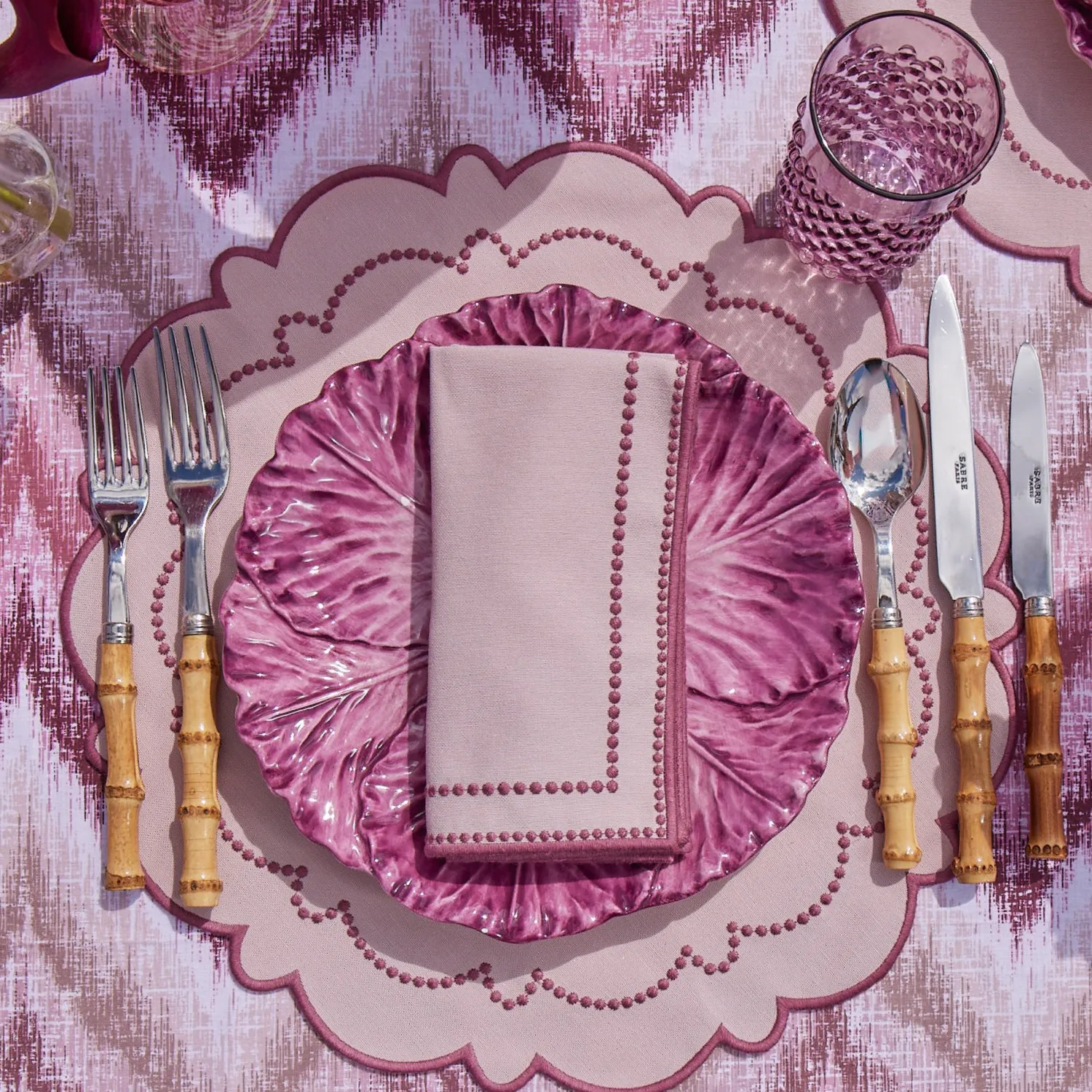 Mrs. Alice Mariana Pink Placemats & Napkins (Set of 4)< Summer Table Linen | Table Linen Sets