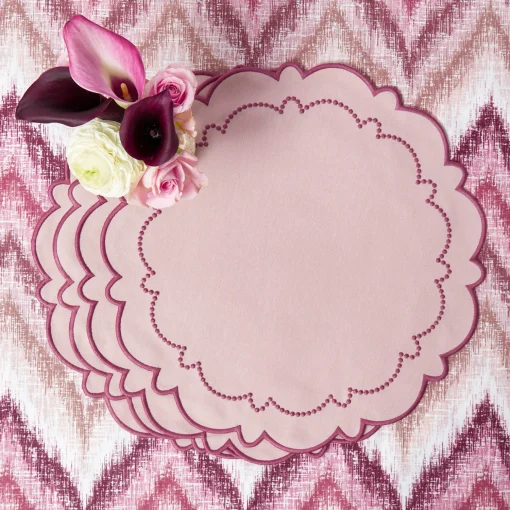 Mrs. Alice Mariana Pink Placemats (Set of 4)< Summer Table Linen | Placemats