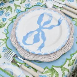 Mrs. Alice Marilyn Blue Bow Dinner Plates (Set of 4)< Summer Crockery | Dinner Plates